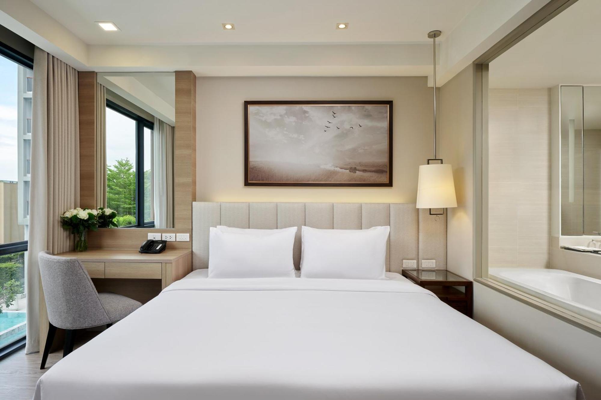The Park Nine Hotel Suvarnabhumi Бангкок Номер фото A bedroom at the hotel