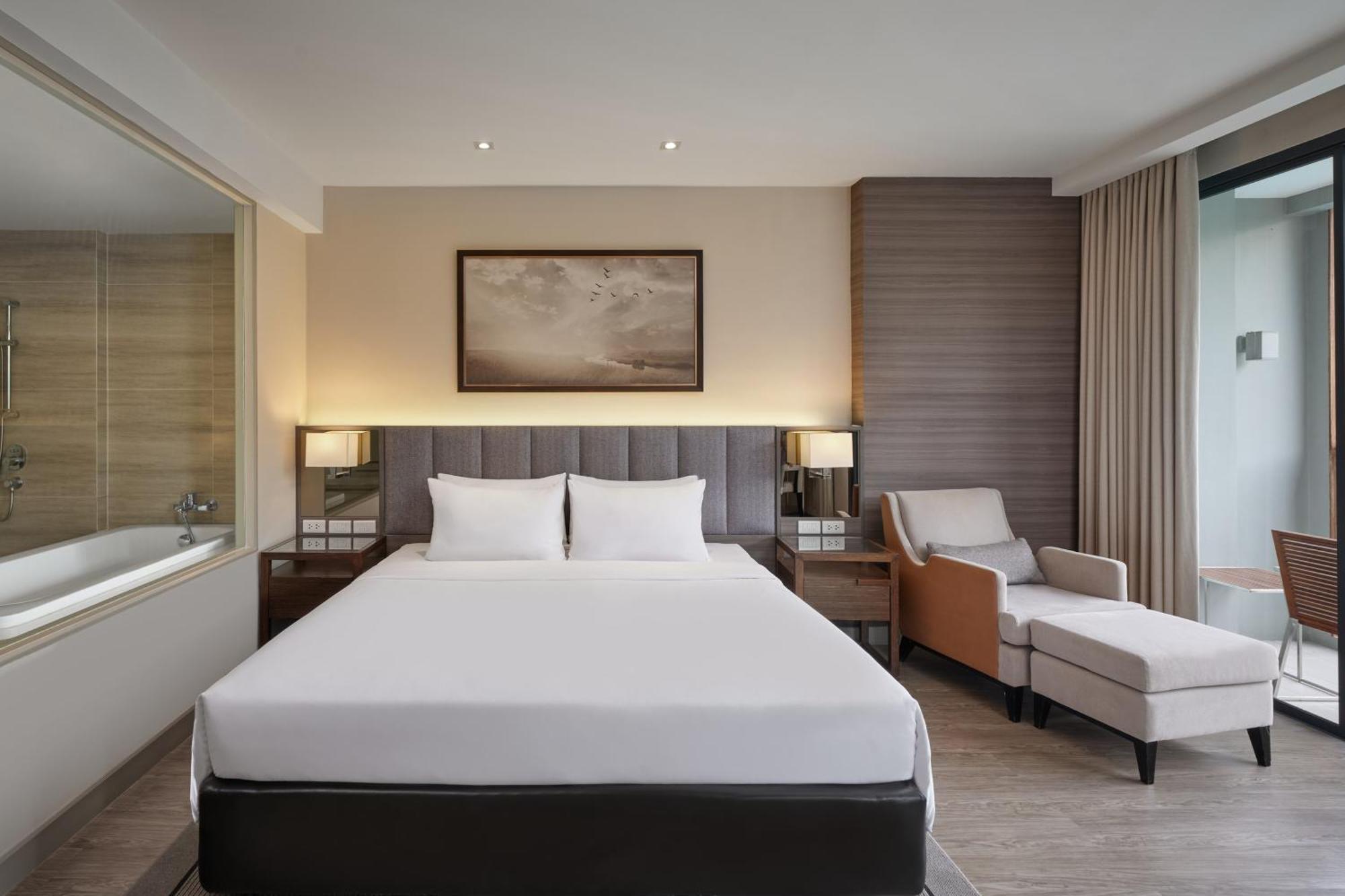 The Park Nine Hotel Suvarnabhumi Бангкок Номер фото A bedroom at the hotel